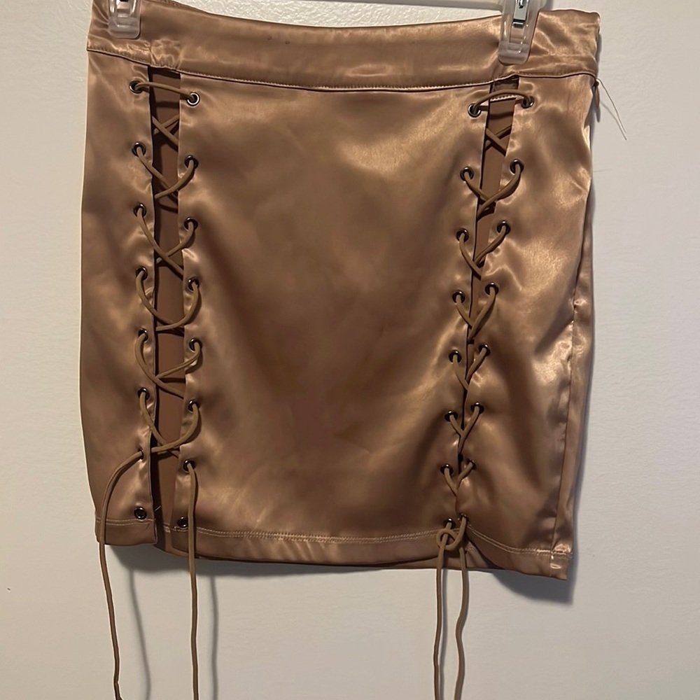 Tan/Cream Skirt